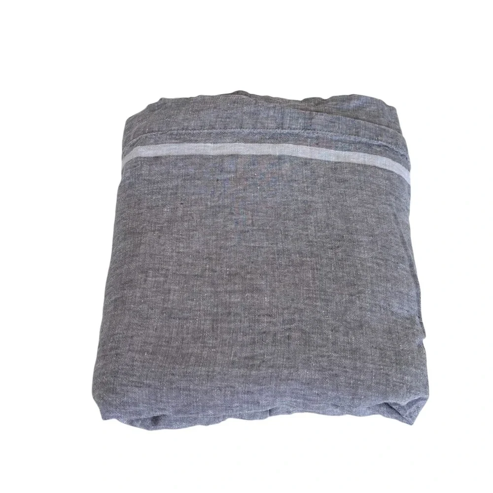 West Elm 100% Linen Sheet Queen Flat 102X90 Gray Stripe Classic Minimalist Bed